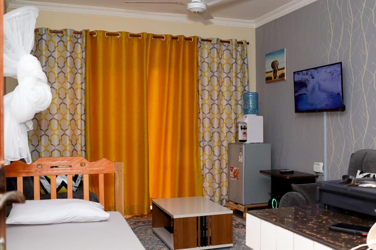 Lux Suites Bamburi Furnished Apartments Экстерьер фото
